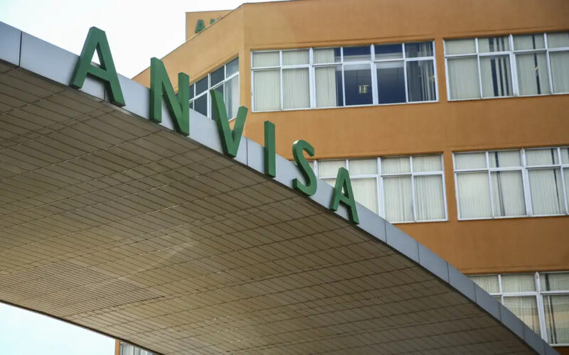Anvisa suspende propaganda e venda de manipulados irregulares