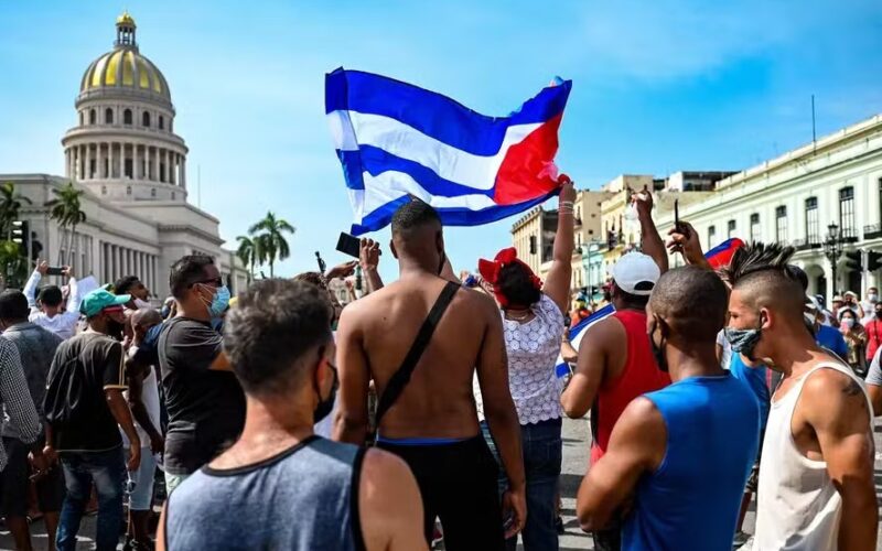 Crise de remédios em Cuba: 'Estão nos matando aos poucos