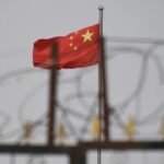 Ex-ministros da Defesa chineses condenados à morte com sursis