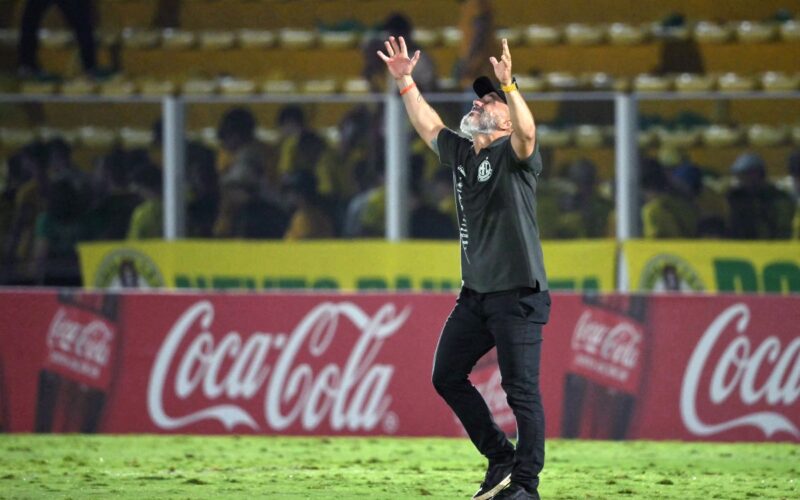 Fluminense perde para Mirassol e fica fora da briga pela liderança