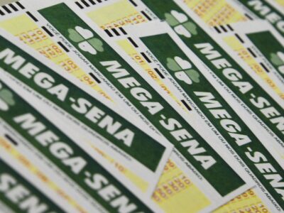 Mega-Sena acumula e prêmio sobe para R$ 10 milhões