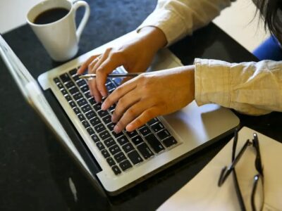Nova regra de saúde mental no trabalho gera polêmica entre empresas