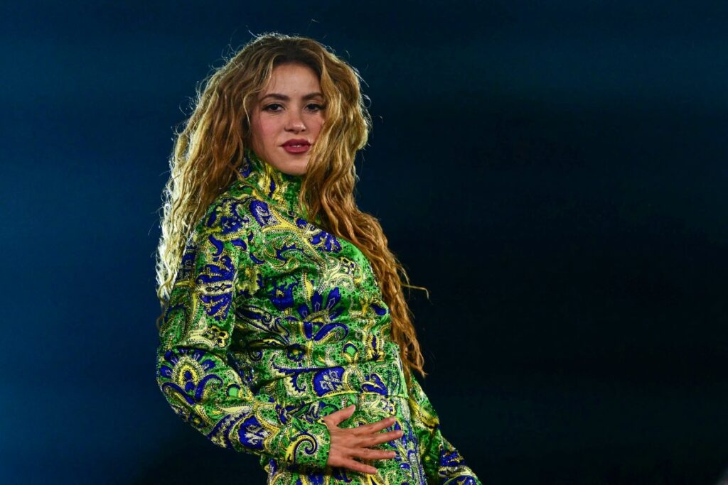 Shakira grava música oficial da Copa de 2026 no Maracanã