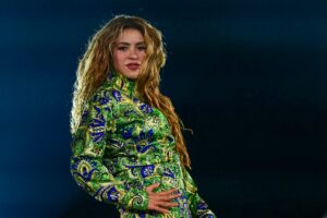 Shakira grava música oficial da Copa de 2026 no Maracanã