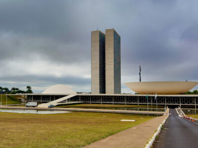STF retoma julgamento sobre validade da nova Lei de Improbidade
