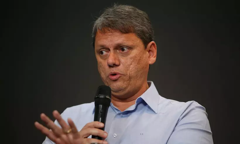 Tarcísio: SP avança sem apoio do governo federal