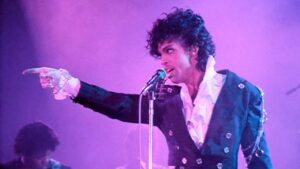 Prince: disco póstumo ‘Timeless’ com inéditas será lançado em agosto