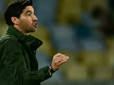 Abel admite má fase e cobra reação do Palmeiras no Brasileirão